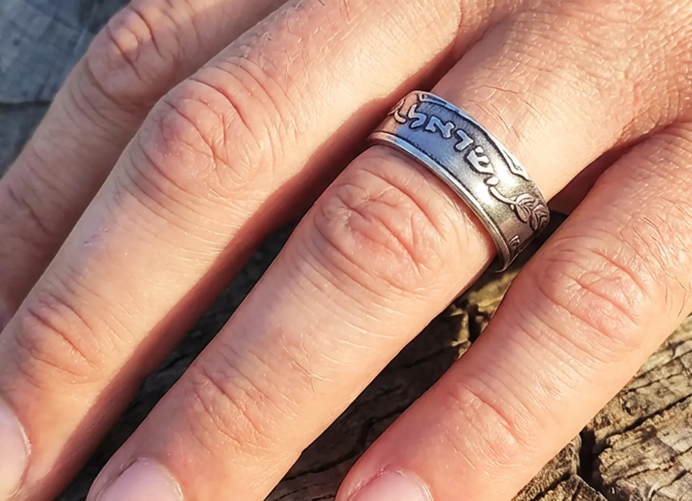 טבעת מנורה ממטבע 1 לירה שנות ה 60