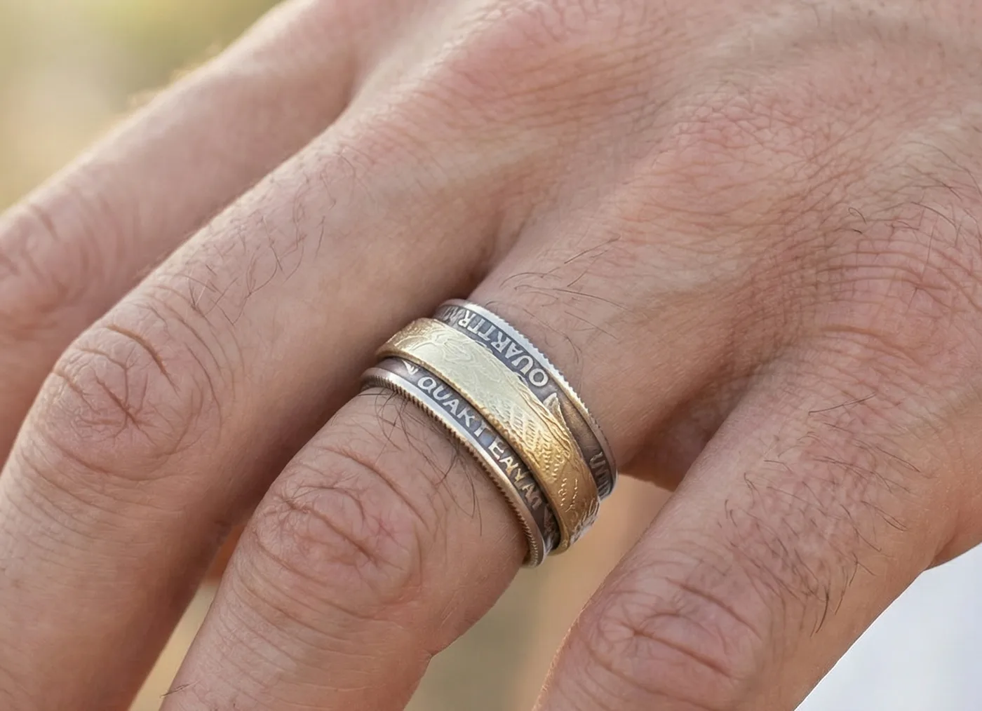 טבעת משולבת משני מטבעות quarter ארה";ב וטבעת ספינר שעשויה ממטבע רוטשילד