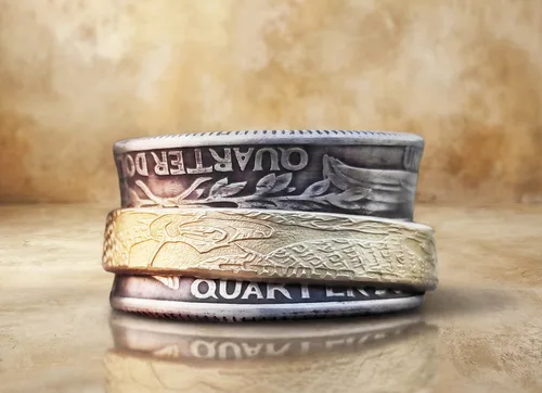 טבעת ספינר ממטבע רוטשילד, ושני מטבעות ארה"ב